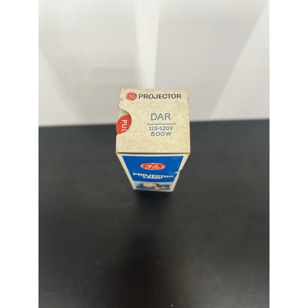 DAR Projector Projection Lamp Bulb 500W 115-120V GE  Untested